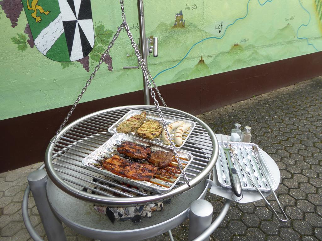Ferienwohnungen Im Moseltal Löf Esterno foto