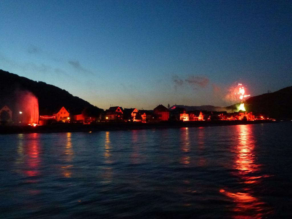 Ferienwohnungen Im Moseltal Löf Esterno foto